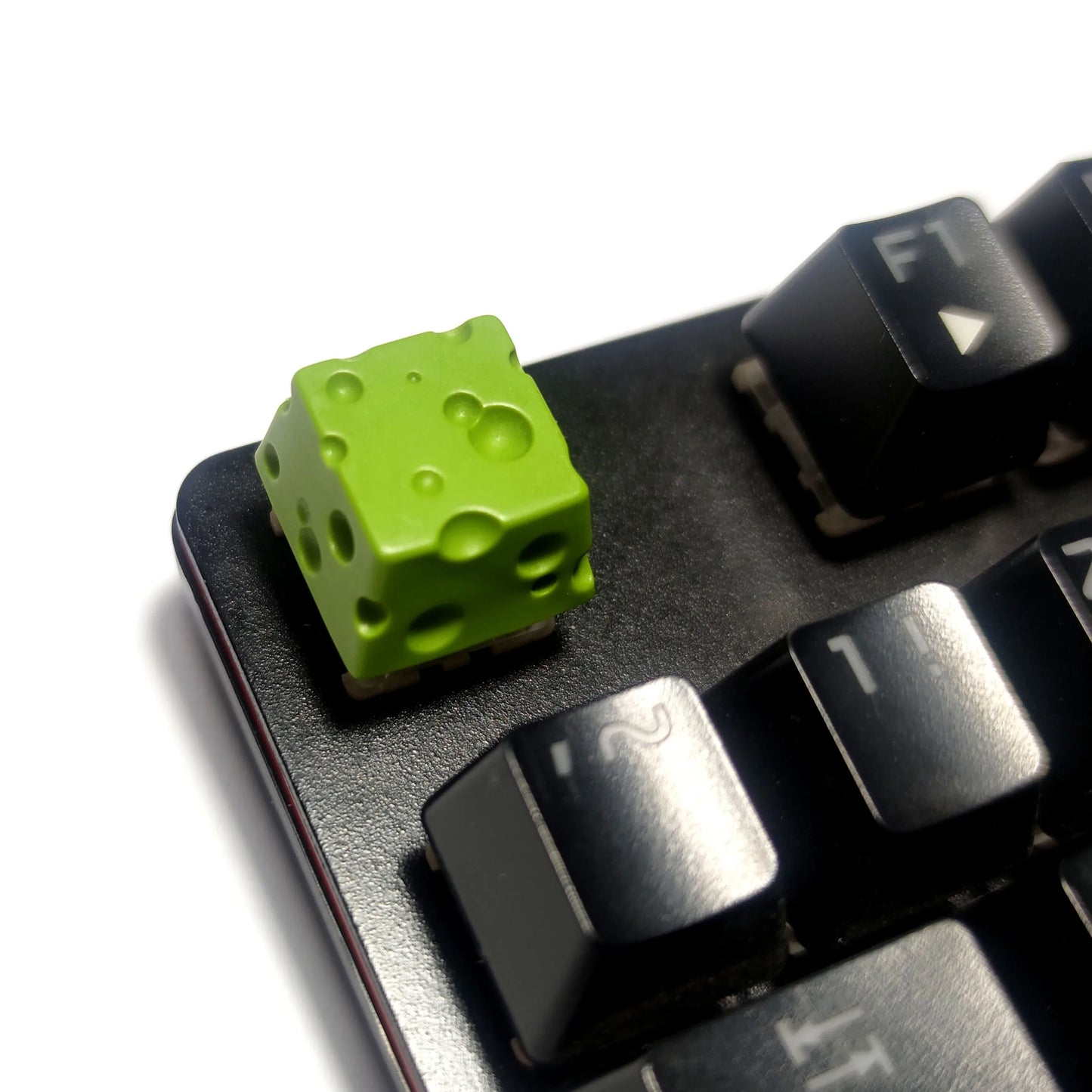 Pokemon Keycaps Pikachu Squirtle Mewtwo Kawaii Keyboard Cap for Cross Shaft Mechanical Keyboard Resin Keycap Stereo Key Cap