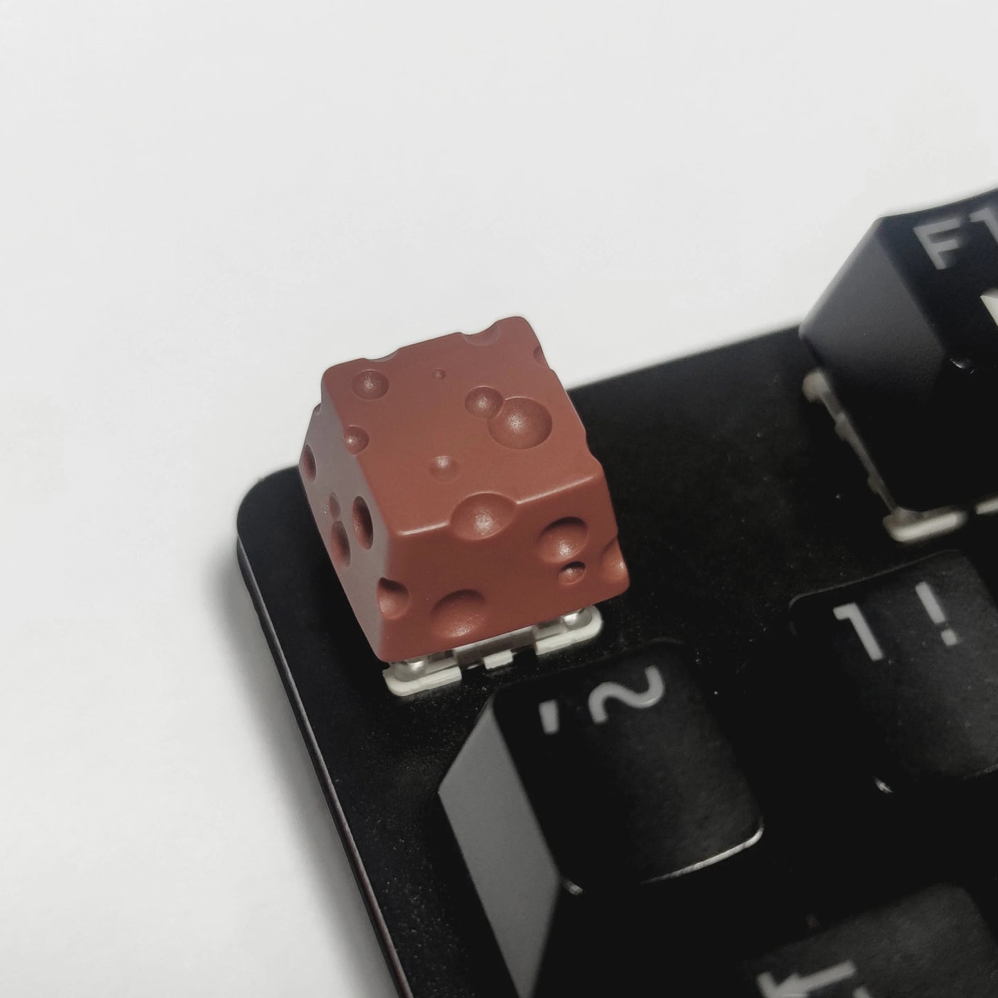 Pokemon Keycaps Pikachu Squirtle Mewtwo Kawaii Keyboard Cap for Cross Shaft Mechanical Keyboard Resin Keycap Stereo Key Cap
